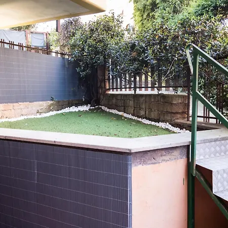 Level House Apartment *