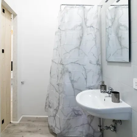 Level House Roma